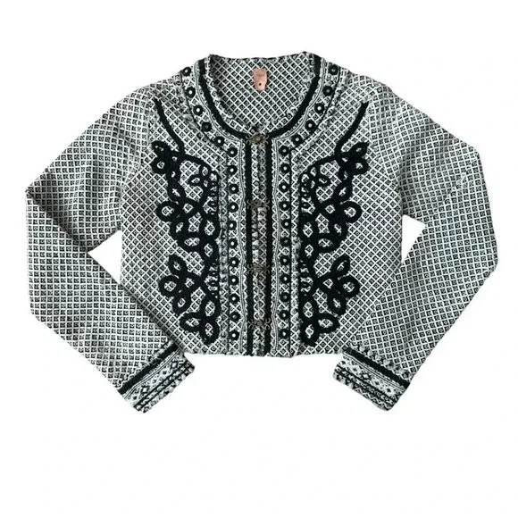 FARM Rio Abstract Black and White Geometric Woven Cardigan - Picture 1 of 14